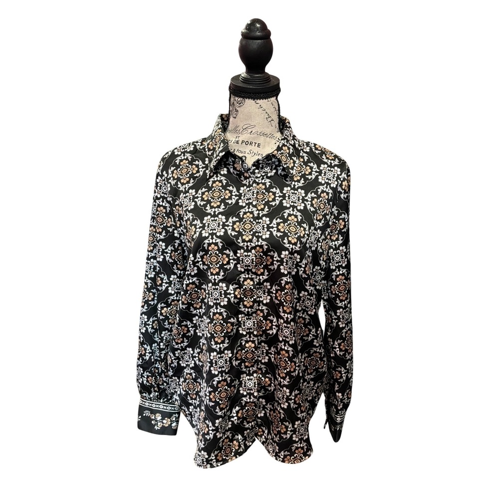 Ann Taylor Black White Tan Medallion Tile Print Button Front Blouse Medium